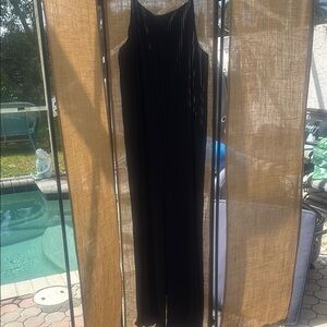 Black Sleeveless Jumpsuit